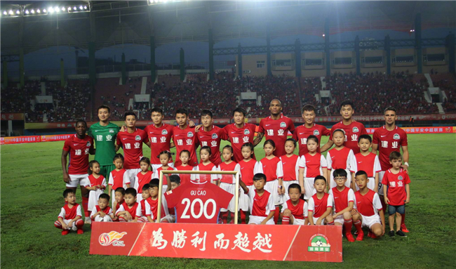 Evil Geniuses 和 Sentinels 在 VCT 2025： 美洲阶段 1 中赢得了他们的首场比赛