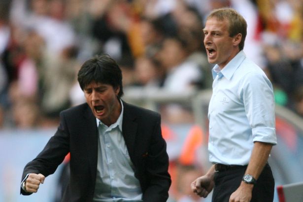 VIT官宣新赛季阵容：Perkz＋Carzzy